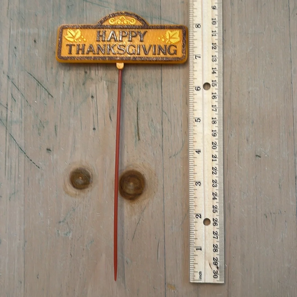 Vintage Thanksgiving and Cornucopia Cake Decorations